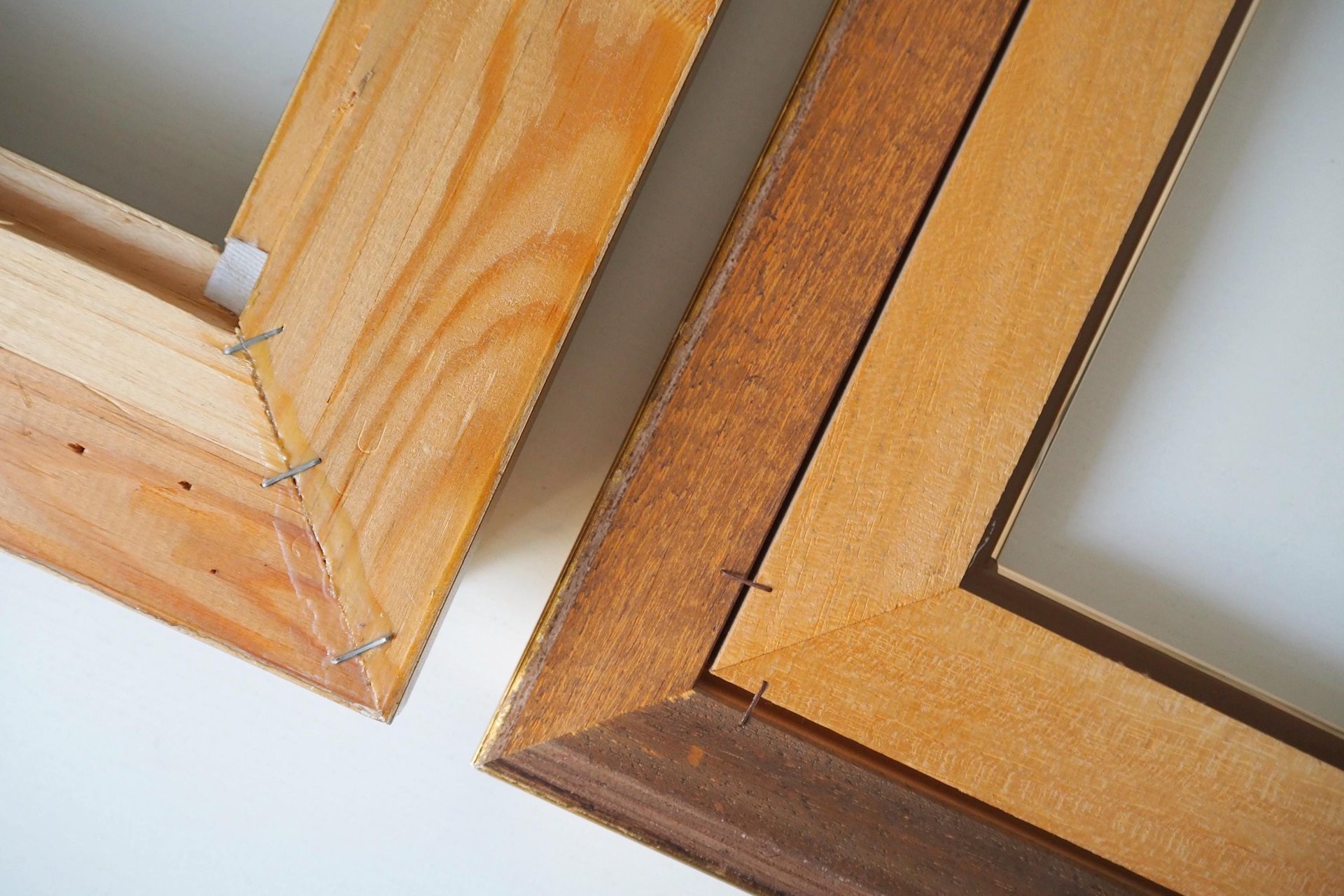 Vintage wooden frames | Vintage wooden picture frames | Gilded vintage frames | Made in Finland