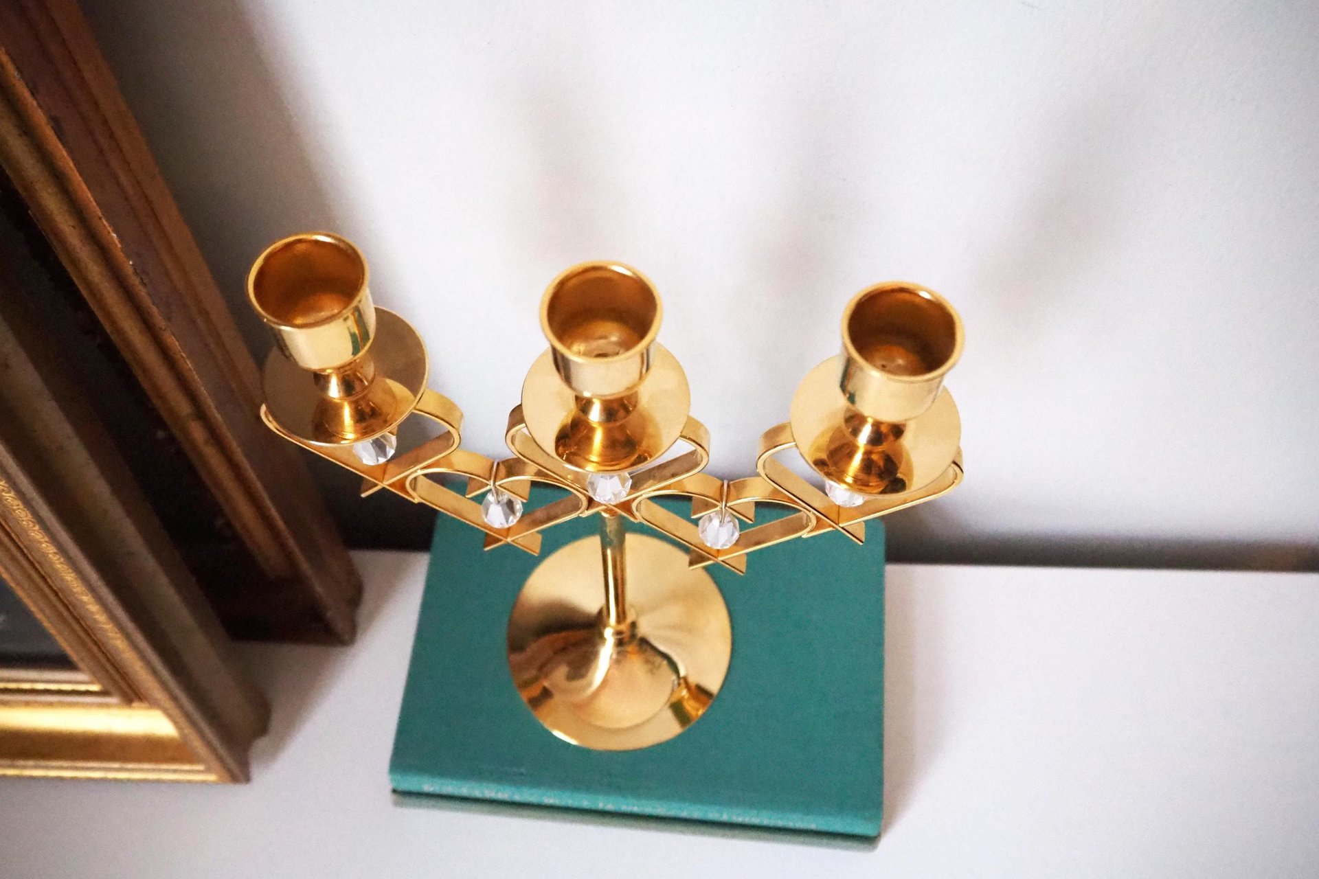 Vintage crystal candelabrum | Vintage three arm candle holder | Gold plated candelabra | Vintage heart candelabrum