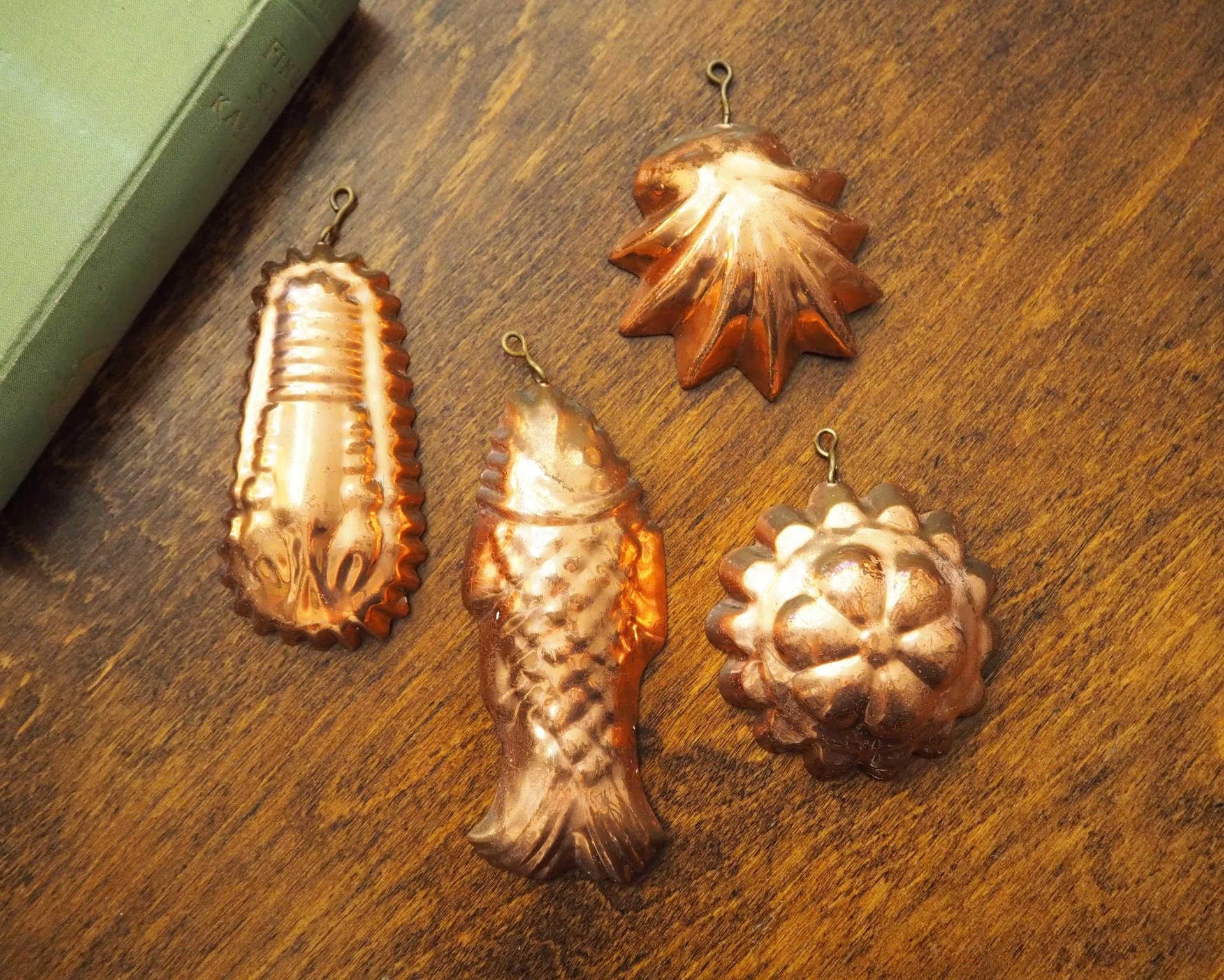 Set of four small vintage copper baking molds | Tiny copper molds | Mismatched copper molds | Vintage copper molds | Vintage kitchen decor