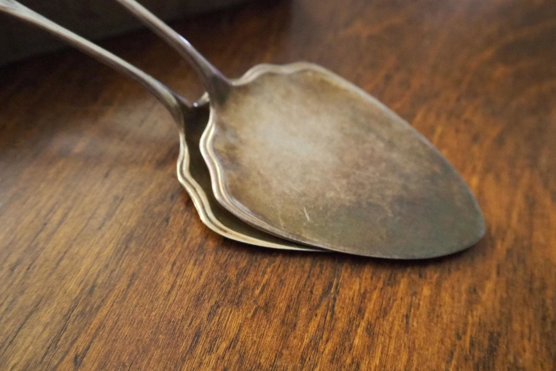 Vintage alpacca silver cake servers | Set of two vintage cake servers | Alpacca silver cake servers | Vintage serveware