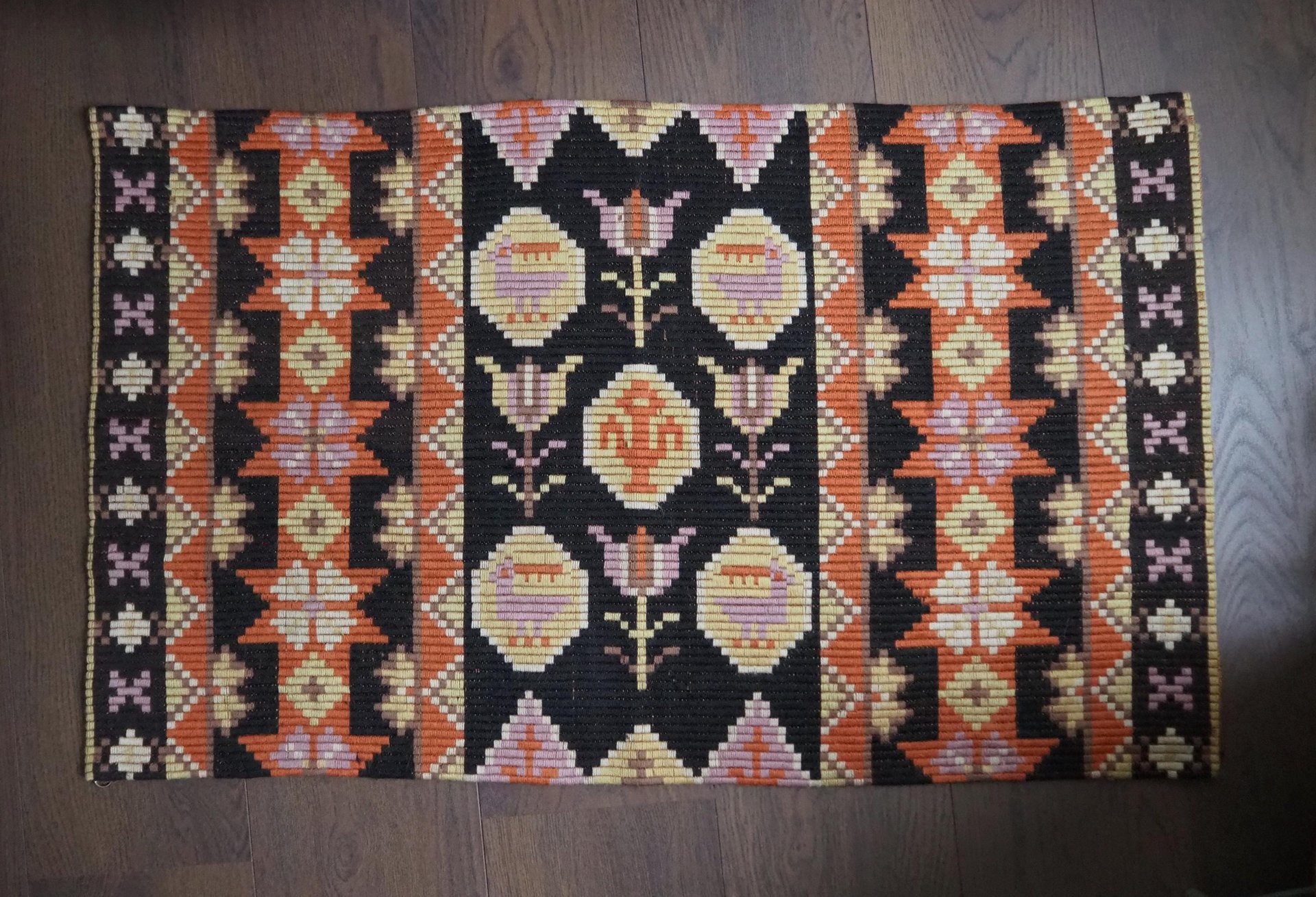 Vintage wall tapestry | Scandinavian wall hanging | Traditional wall tapestry | Retro wall hanging | Made in Finland