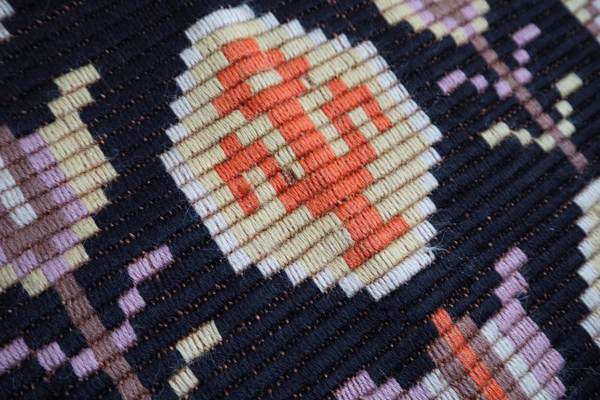 Vintage wall tapestry | Scandinavian wall hanging | Traditional wall tapestry | Retro wall hanging | Made in Finland