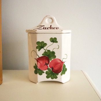 Vintage sugar jar with lid | Lidded sugar jar | Ceramic sugar jar | Vintage sugar jar | Zuckerdose | Ceramiche di Bassano