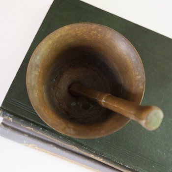 Vintage brass mortar and pestle | Small brass mortar | Small vintage mortar and pestle
