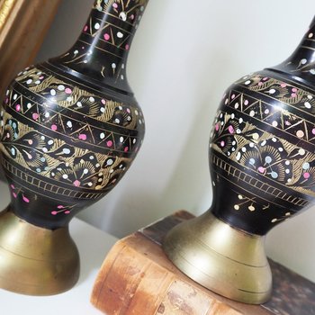 Set of two vintage vases | Brass vases | Matching vintage vases | Etched brass and black vases | Pastel vases