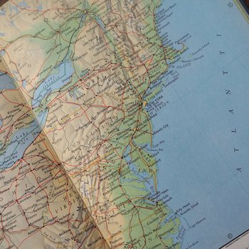 Vintage world atlas | Joka kodin kartasto | Vintage maps | Finnish atlas | 1960s world atlas