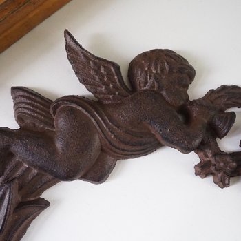 Vintage cast iron wreath | Angel wreath | Cast iron wreath | Vintage Christmas wreath | Cherub wreath | Vintage Christmas decor