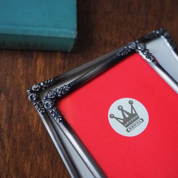 Set of two vintage silver plated photo frames | Small silver plated photo frames | Vintage picture frames | Matching frames