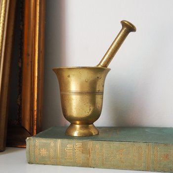 Vintage brass mortar and pestle | Vintage brass mortar | Mariefors-Kellokoski mortar | Made in Finland | Brass mortar