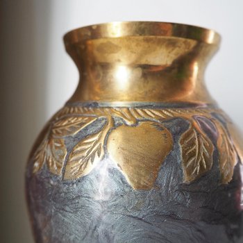 Vintage brass vase | Enameled vase with a fruit motif | Vintage vase | Brass and enamel vase | Chunky vase | Brass vase
