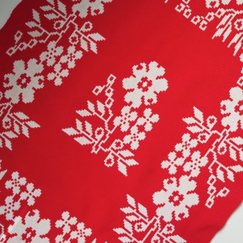 Vintage wall hanging | Floral red and white wall hanging | Scandinavian wall hanging | Vintage wall tapestry | Handmade wall tapestry