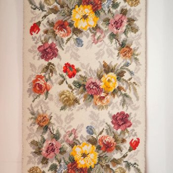 Vintage wall hanging | Floral wall rug | Vintage floral rug | Floral wall hanging | Retro wall hanging | Vintage rug