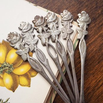 Set of six vintage teaspoons | Vintage alpacca silver teaspoons | Vintage teaspoons | Rose teaspoon set | Vintage alpacca teaspoons