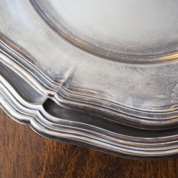 Vintage alpacca silver trays | Set of two scalloped trays | Alpacca silver platters | Vintage serving trays | Vintage scalloped trays