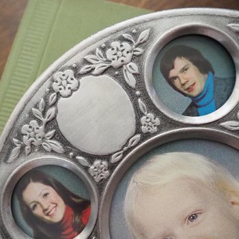 Vintage pewter photo frame | Family tree photo frame | Eik Tinn Norway photo frame | Vintage pewter photo frame | Vintage family photo frame