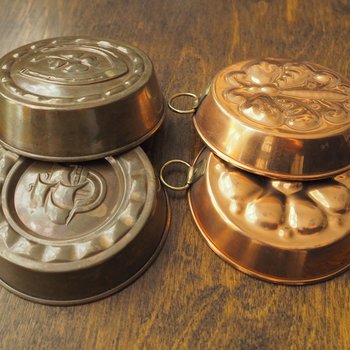 Set of four vintage copper baking molds | Small copper molds | Mismatched copper molds | Vintage copper molds | Vintage kitchen decor