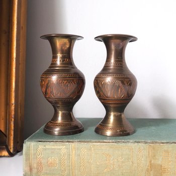 Set of two small vintage vases | Small brass vases | Vintage bud vase | Vintage single flower vases | Etched brass vases
