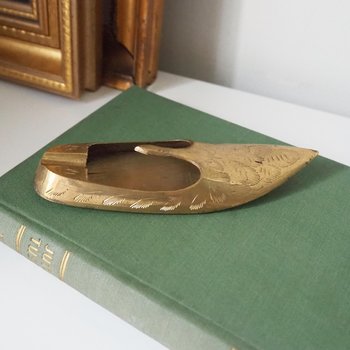 Vintage brass ashtray | Shoe shaped ashtray | Brass shoe ashtray | Brass home decor | Small ashtray | Vintage tobacciana